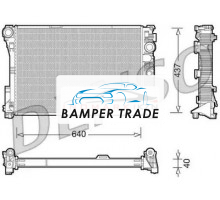 Радиатор двигателя DENSO DRM17045 на Mercedes-Benz C-klasse III (W204) (2006–2011)