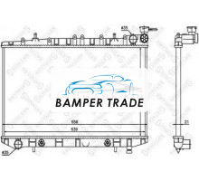 Радиатор охлаждение двигателя STELLOX 1025045SX на Nissan Primera I (P10) (1990–1997)