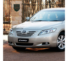 Бампер передний в цвет кузова Toyota Camry V40 (2006-2009) дорестайлинг